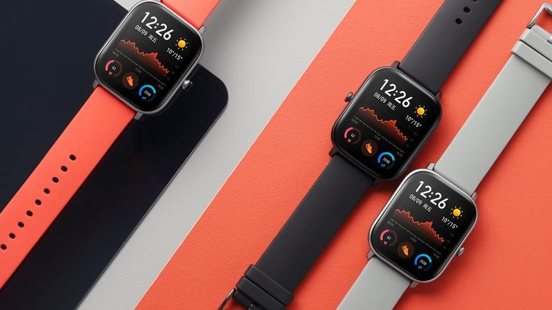 Đồng hồ th&ocirc;ng minh Xiaomi c&oacute; thiết kế đơn giản